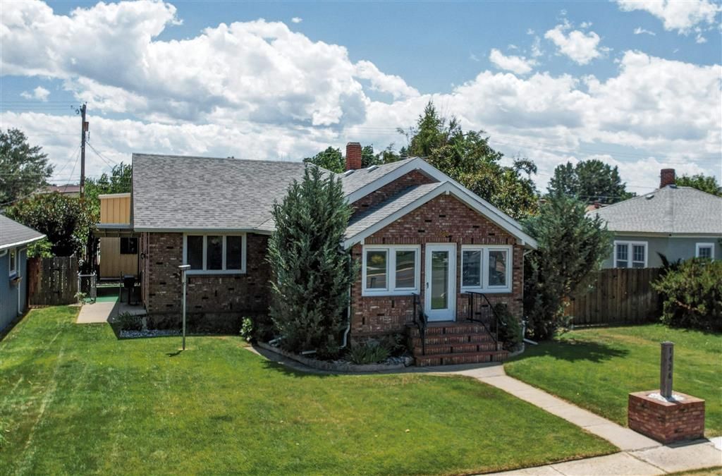 Photo of 1426 Bleistein Ave, Cody, WY 82414 (MLS # 10031413)