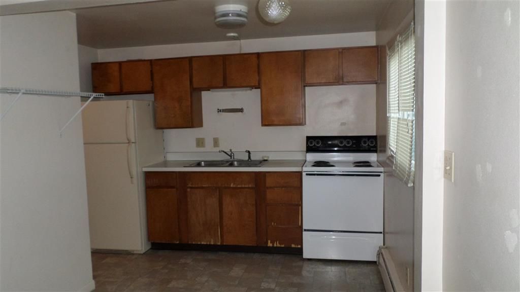 Photo of 1913 16th Street #Apartment 2, Cody, WY 82414 (MLS # 10031758)