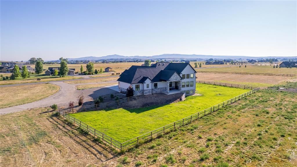 Photo of 44 Sugar Bars Dr, Cody, WY 82414 (MLS # 10031257)