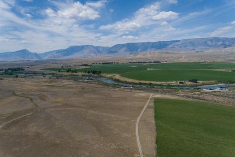 Tiny photo for 77 Eagle Rock Trail, Clark, WY 82435 (MLS # 10031532)