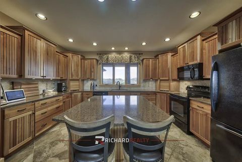 Tiny photo for 77 Eagle Rock Trail, Clark, WY 82435 (MLS # 10031532)