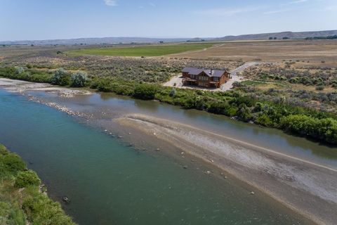 Tiny photo for 77 Eagle Rock Trail, Clark, WY 82435 (MLS # 10031532)