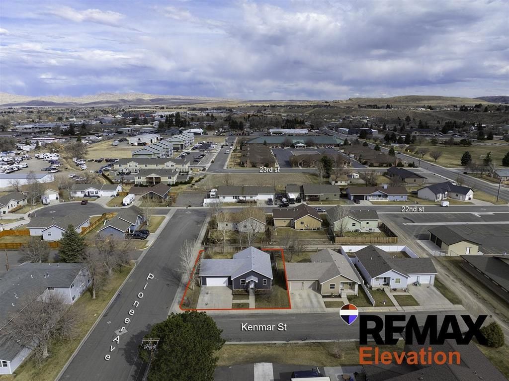 Photo of 702 Kenmar St, Cody, WY 82414 (MLS # 10030894)