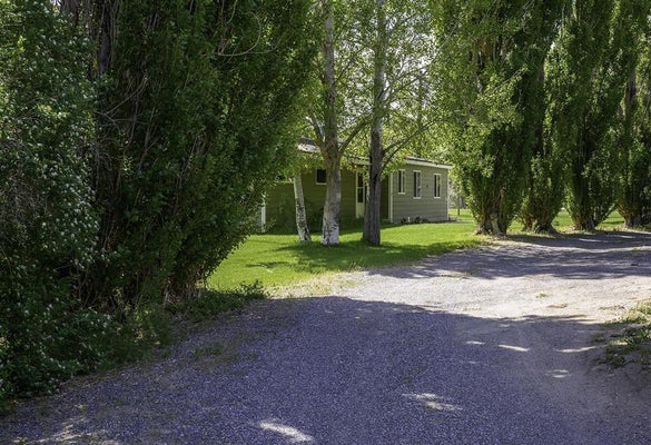 905 S 9TH ST, BASIN, WY 82410 - Image df0f4b5cd2c544064faad7f63c3faaba/1633152492