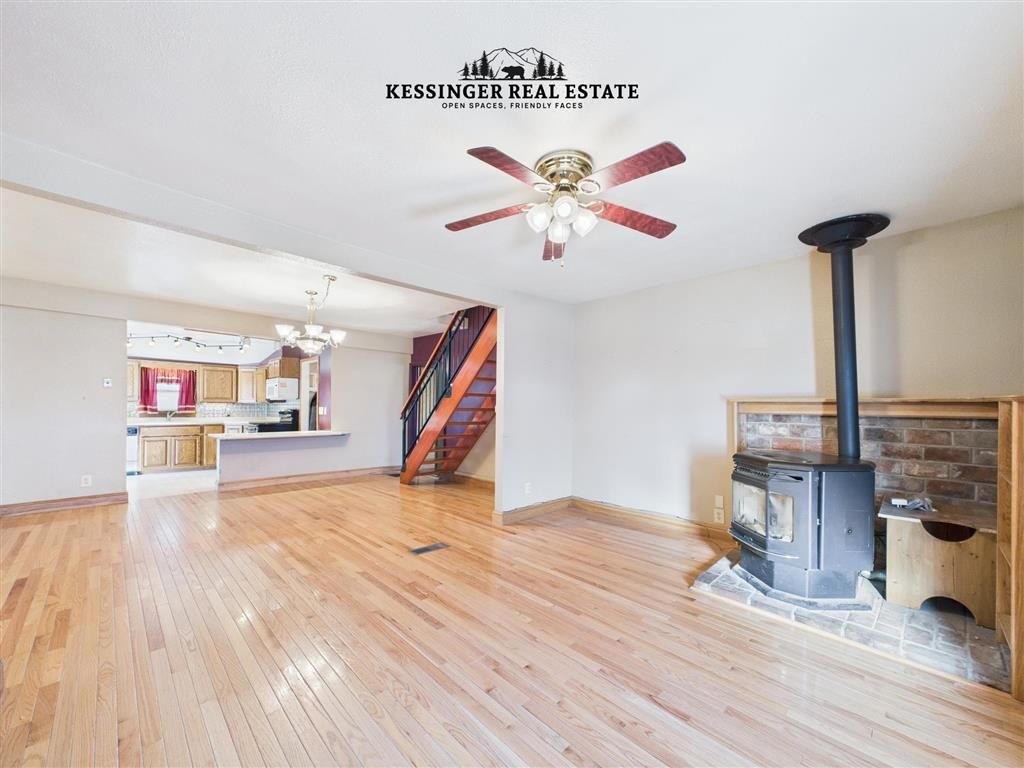 Photo of 228 S 6th St, Greybull, WY 82426 (MLS # 10031921)