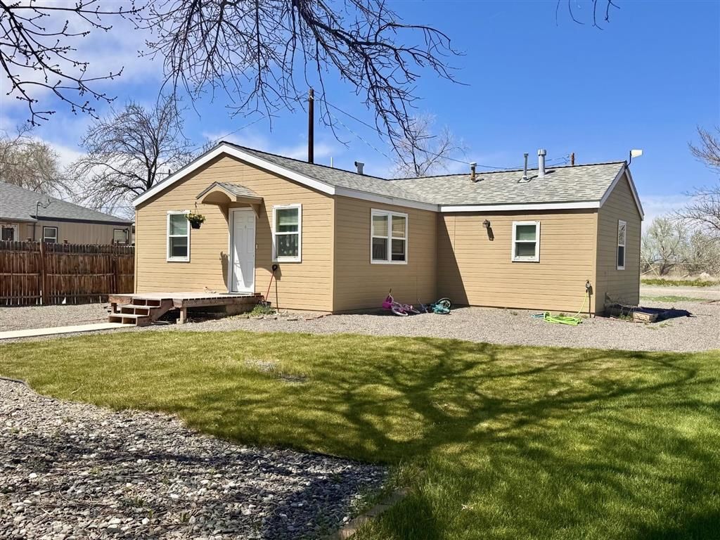 Photo of 299 5th St, Frannie, WY 82423 (MLS # 10032380)