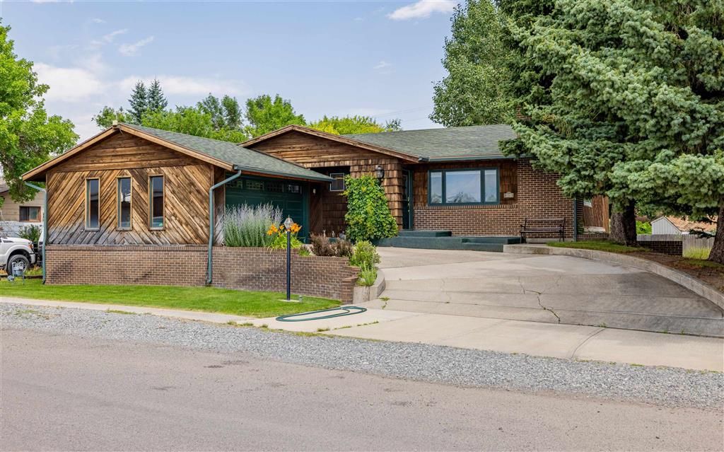 Photo of 1826 18th St, Cody, WY 82414 (MLS # 10031160)