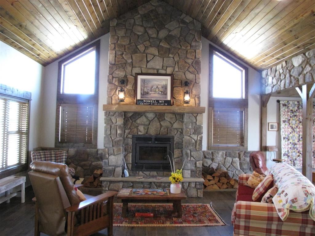Photo of 799 Great View Rd, Powell, WY 82435 (MLS # 10031709)