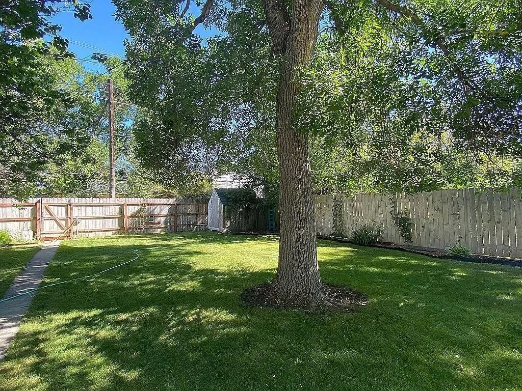 Photo of 1431 Alger Ave, Cody, WY 82414 (MLS # 10032014)