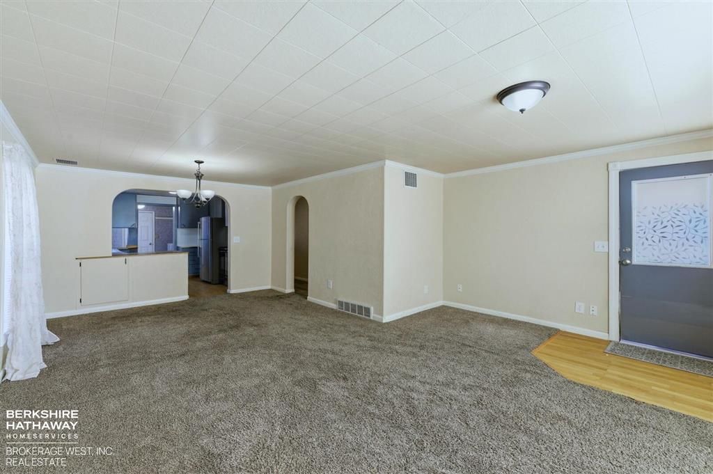 Photo of 1431 Alger Ave, Cody, WY 82414 (MLS # 10032014)