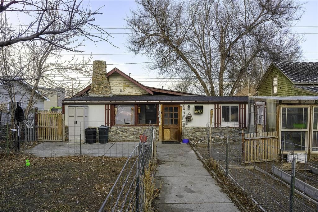 Photo of 1725 Alger Ave, Cody, WY 82414 (MLS # 10031913)