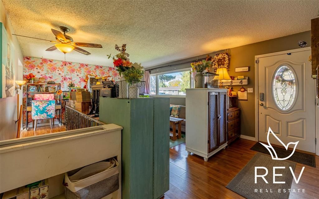 Photo of 1220 Alpine Ave, Cody, WY 82414 (MLS # 10031800)