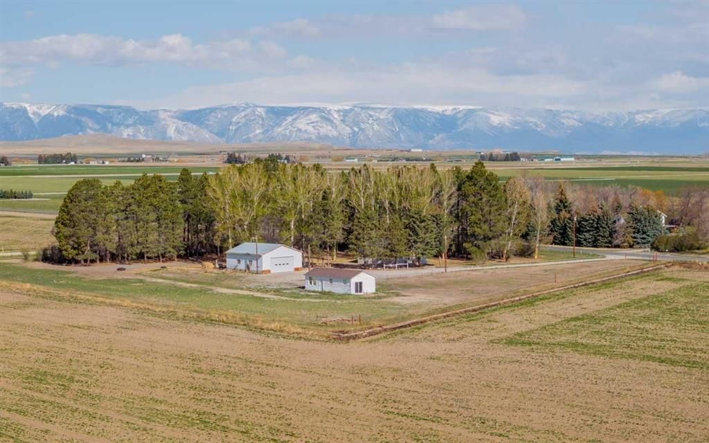 Photo of 2096 Lane 10 Ln, Powell, WY 82435 (MLS # 10032319)