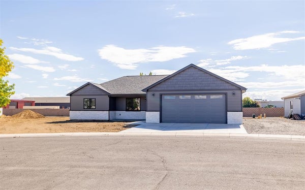 1010 MORNING GLORY LN, POWELL, WY 82435 - Image eacd992c8ce098cc4e624ad7bbe7c718/1836083407