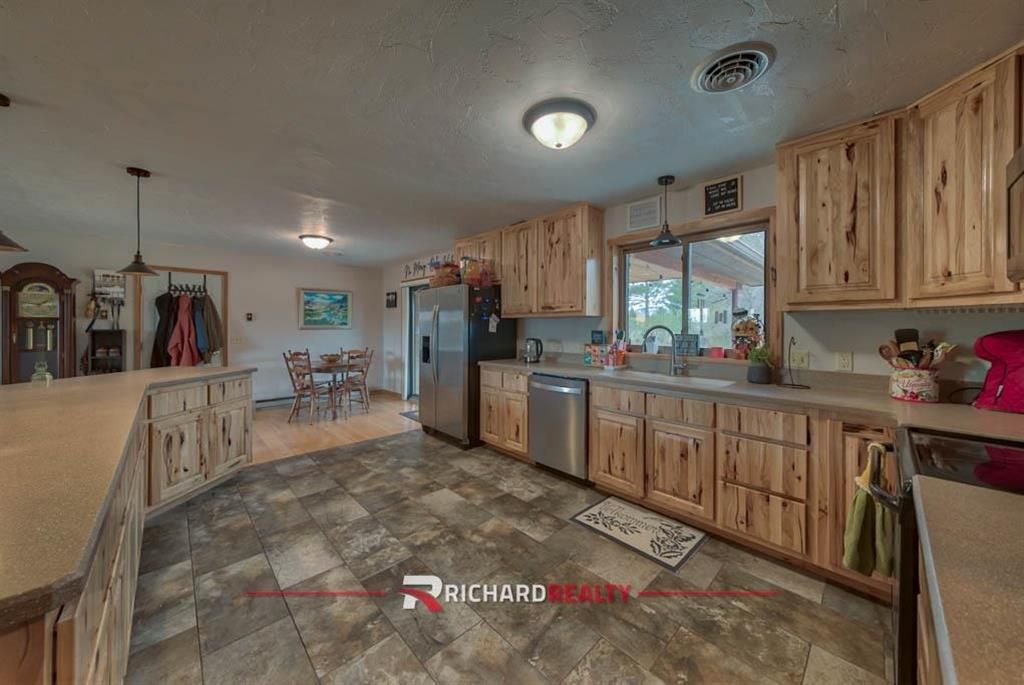 Photo of 215 44th St N St, Cody, WY 82414 (MLS # 10032314)