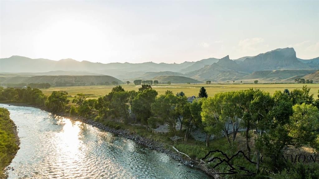 Photo of 40 Castle Rock Rd, Cody, WY 82414 (MLS # 10032259)