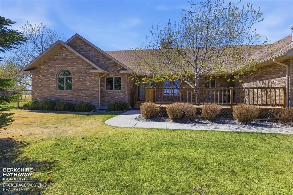 Photo of 33 Road 3DX, Cody, WY 82414 (MLS # 10032232)