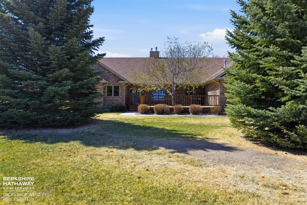 Photo of 33 Road 3DX, Cody, WY 82414 (MLS # 10032232)