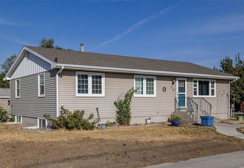 Photo of 278 S Jones St, Powell, WY 82435 (MLS # 10031778)
