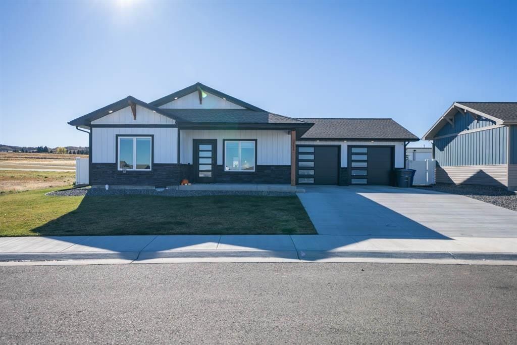 Photo of 755 Go Around Loop, Cody, WY 82414 (MLS # 10031787)