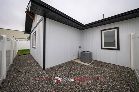Tiny photo for 755 Go Around Loop, Cody, WY 82414 (MLS # 10031787)