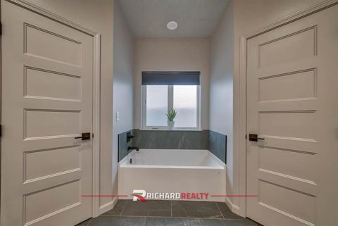 Tiny photo for 755 Go Around Loop, Cody, WY 82414 (MLS # 10031787)