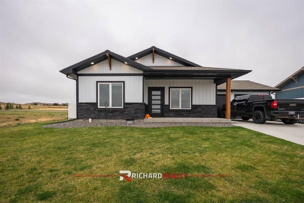 Photo of 755 Go Around Loop, Cody, WY 82414 (MLS # 10031787)