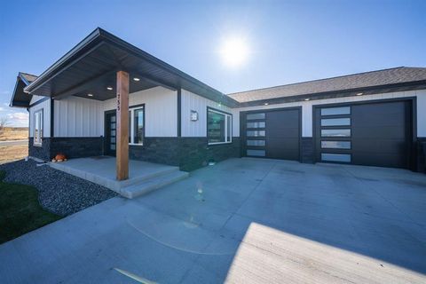 Tiny photo for 755 Go Around Loop, Cody, WY 82414 (MLS # 10031787)