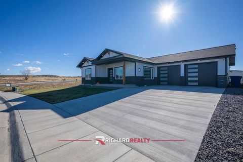 Tiny photo for 755 Go Around Loop, Cody, WY 82414 (MLS # 10031787)