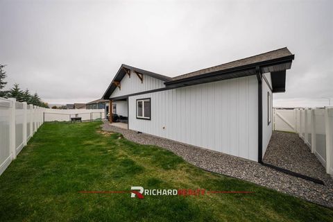 Tiny photo for 755 Go Around Loop, Cody, WY 82414 (MLS # 10031787)
