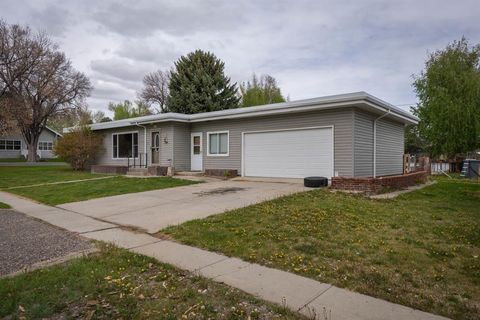 618 Montana Ave, Basin, WY 82410 - #: 10030127