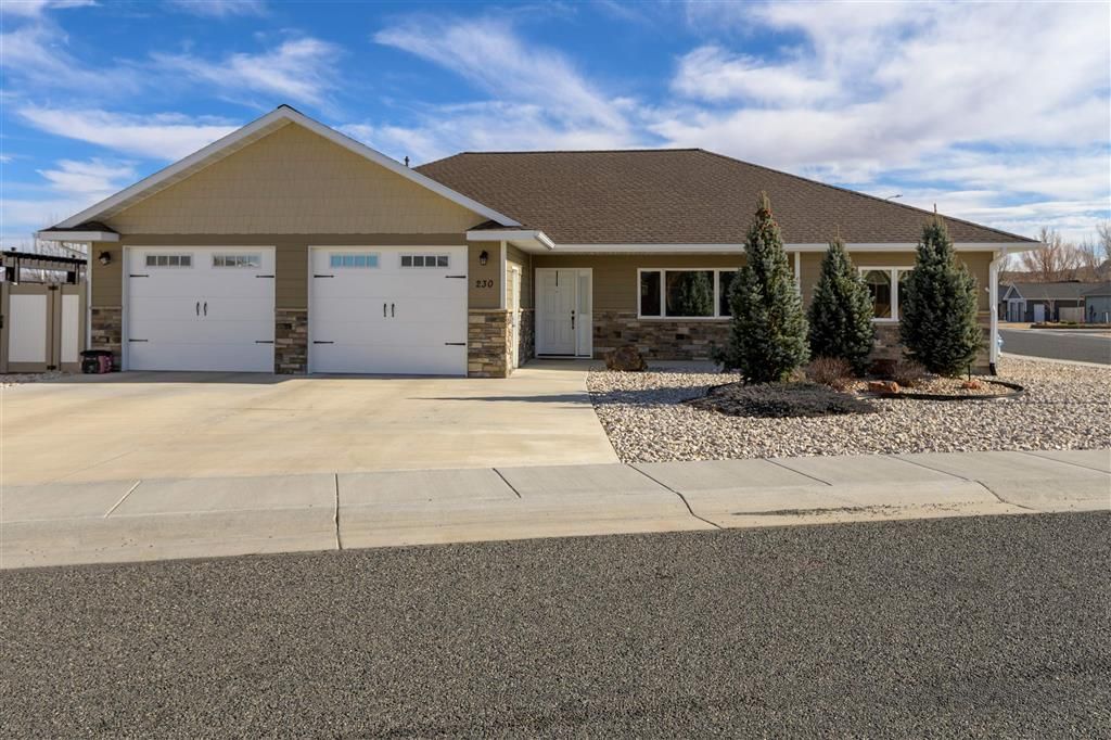 Photo of 230 Pleasant View Dr, Cody, WY 82414 (MLS # 10032013)