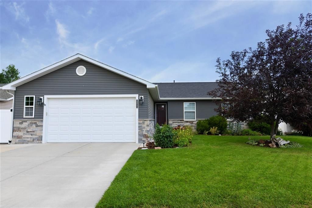 Photo of 1211 Rosewood Ln, Powell, WY 82435 (MLS # 10032074)