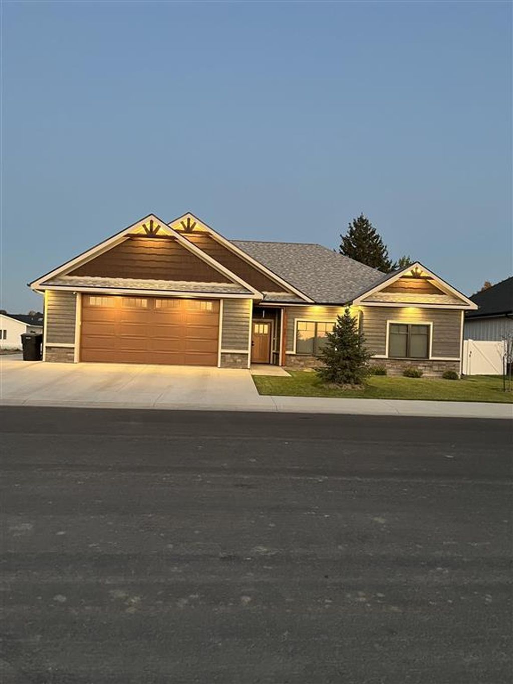 Photo of 847 N Clark St, Powell, WY 82435 (MLS # 10030900)