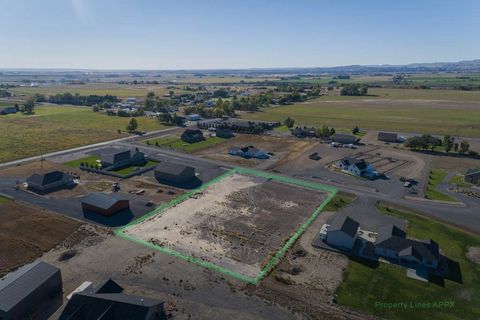 Tiny photo for TBD Wagon Box Ln #16, Powell, WY 82435 (MLS # 10030970)