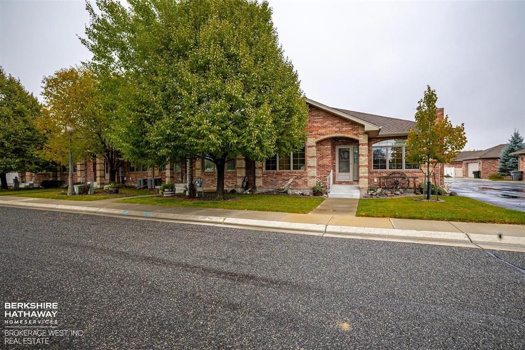 Photo of 726 23rd St, Cody, WY 82414 (MLS # 10031808)