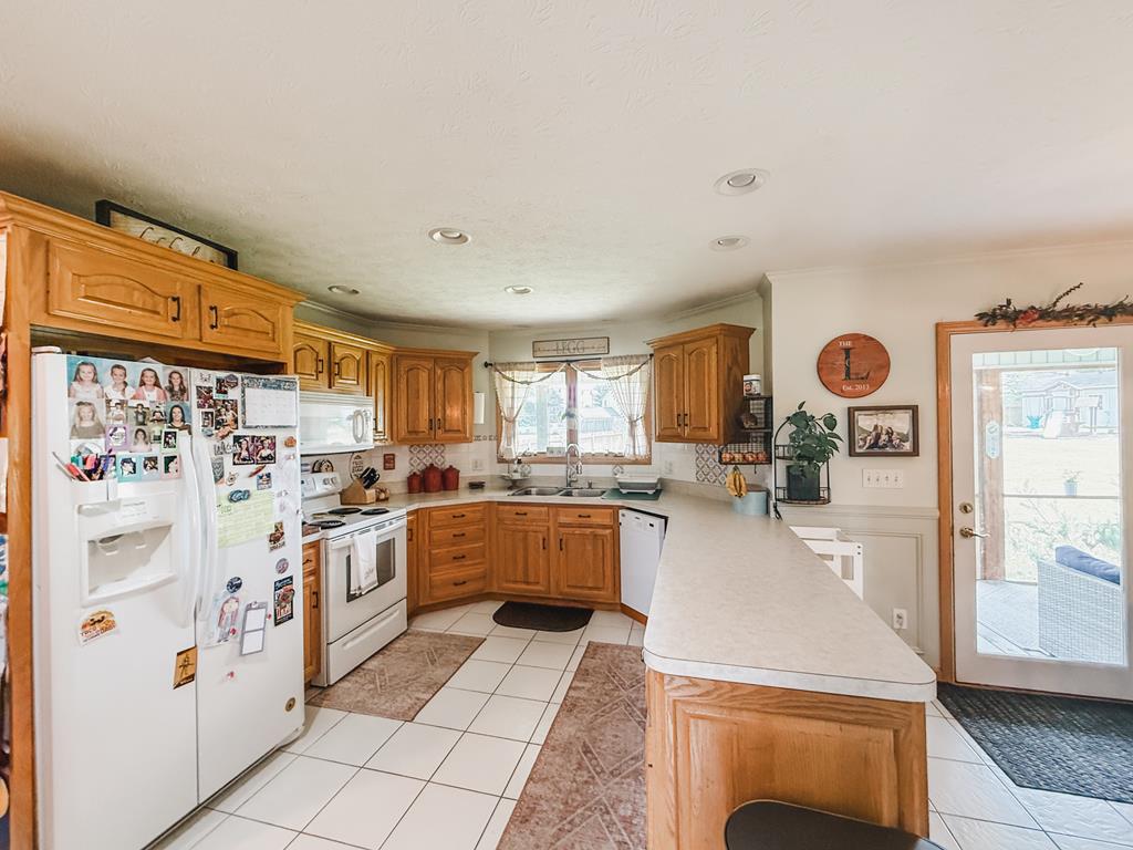 116 Lady Slipper Circle, Beaver, West Virginia image 10