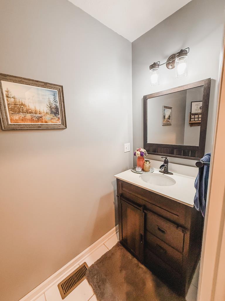 116 Lady Slipper Circle, Beaver, West Virginia image 13