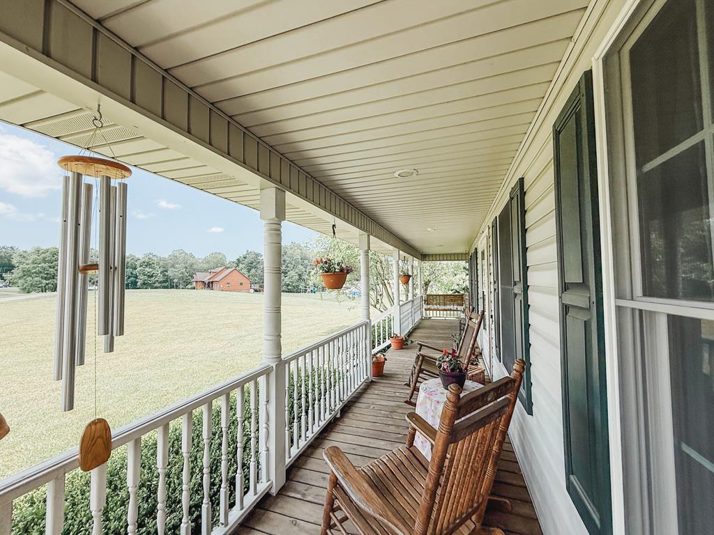 116 Lady Slipper Circle, Beaver, West Virginia image 3