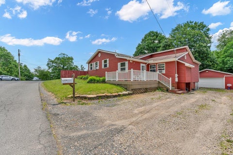 Homes For Sale - 307 Briarwood Drive<br/> Shady Spring, WV 25918
