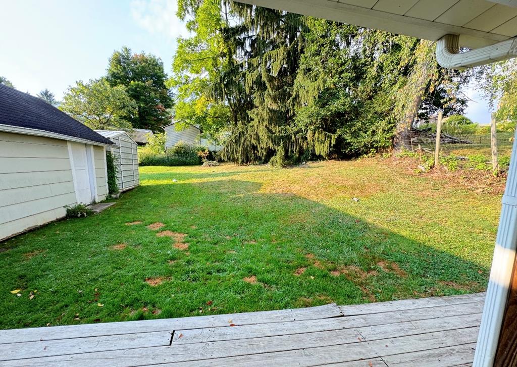 231 2nd Avenue, Midway, West Virginia image 2