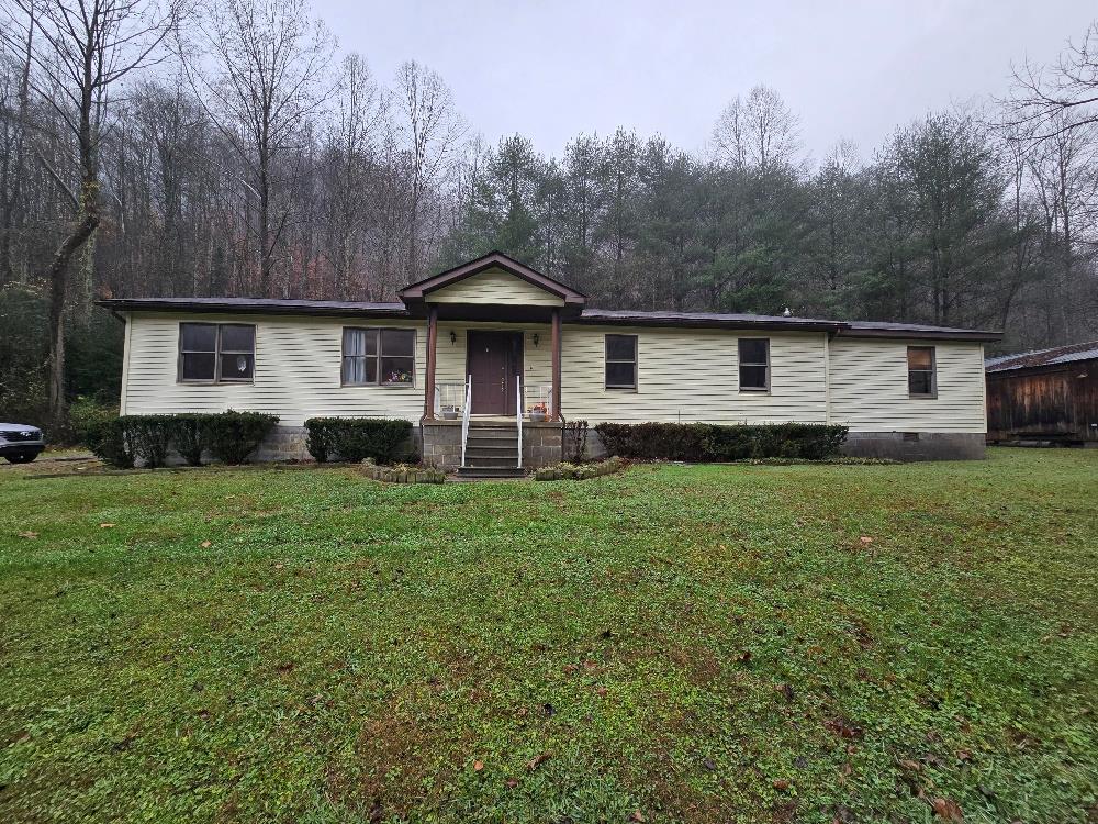 142 Forest Brook Lane, Brenton, West Virginia image 1