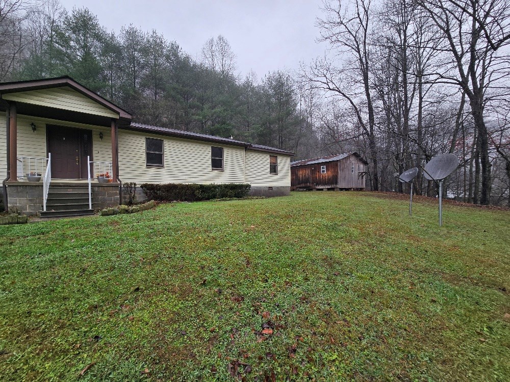 142 Forest Brook Lane, Brenton, West Virginia image 2