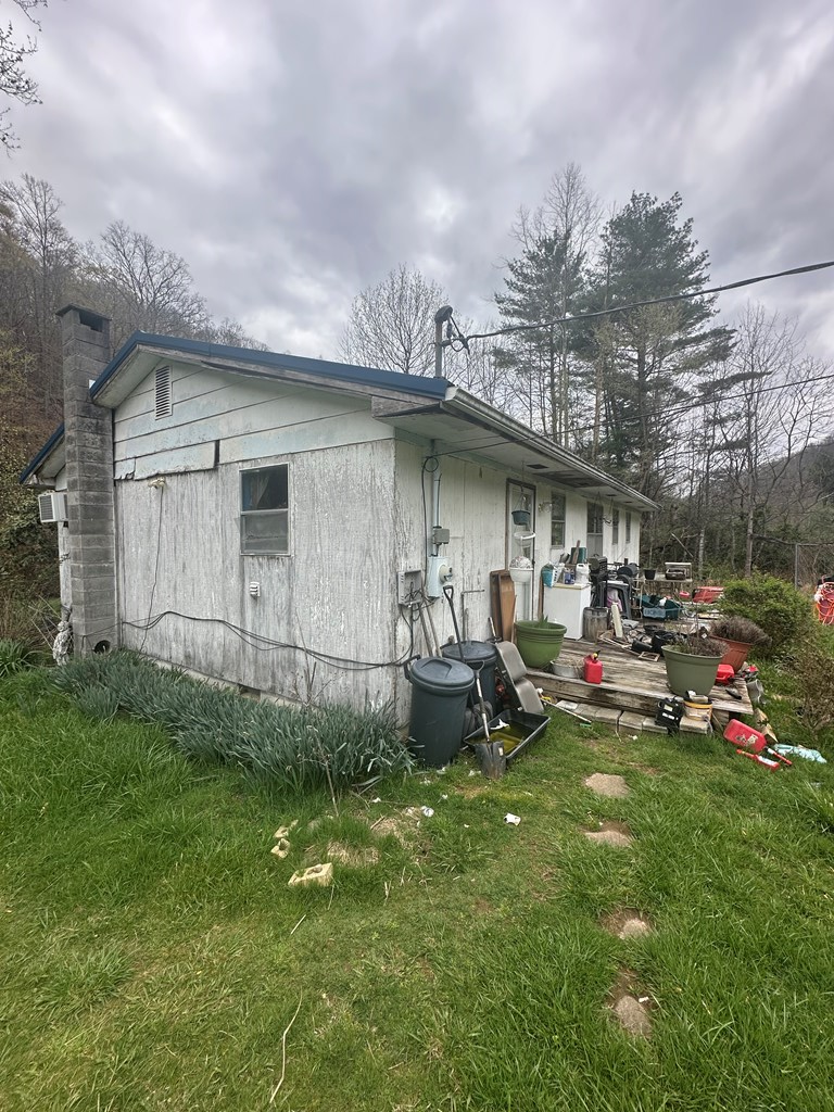 111 Mineral Court, Naoma, West Virginia image 3