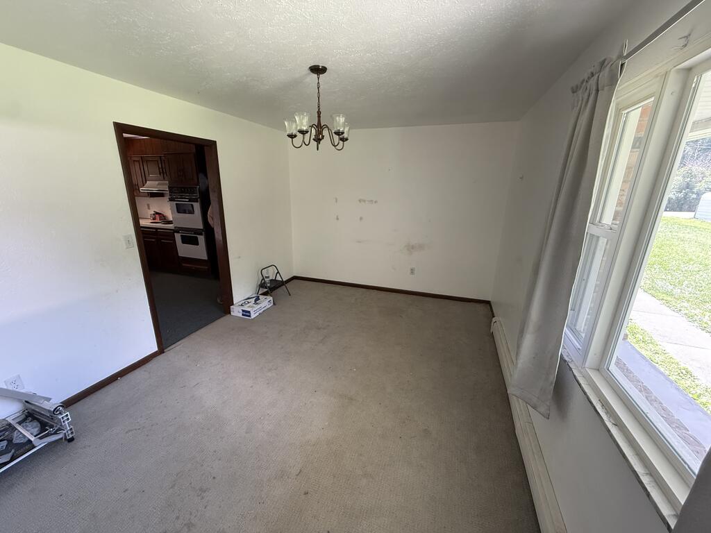 143 2nd St - Photo 4