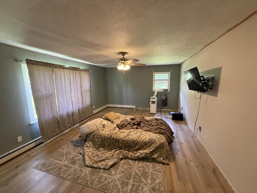 143 2nd St - Photo 2