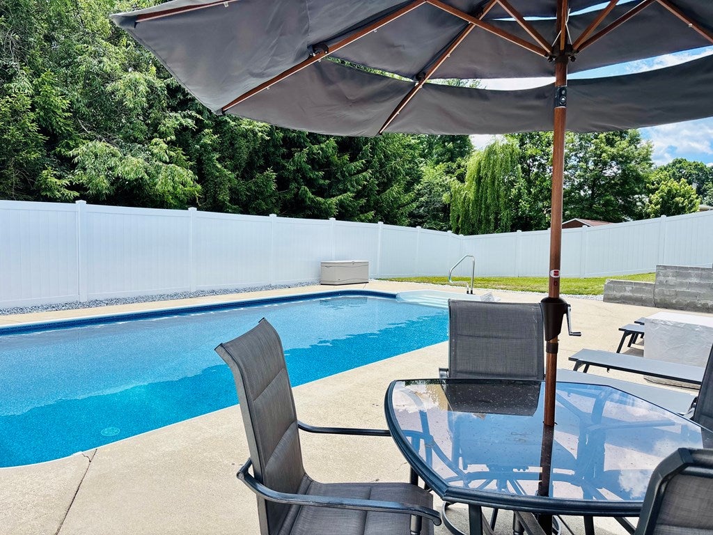203 Homewood Drive - Photo 3