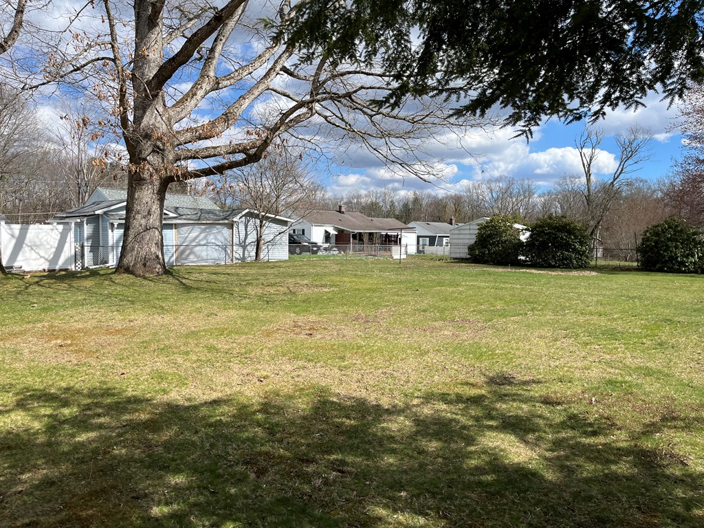 303 Crescent Road, Beckley, West Virginia image 4