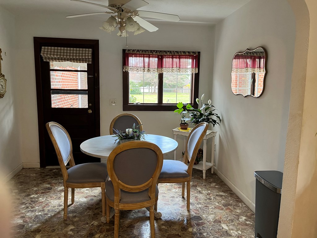 303 Crescent Road, Beckley, West Virginia image 6