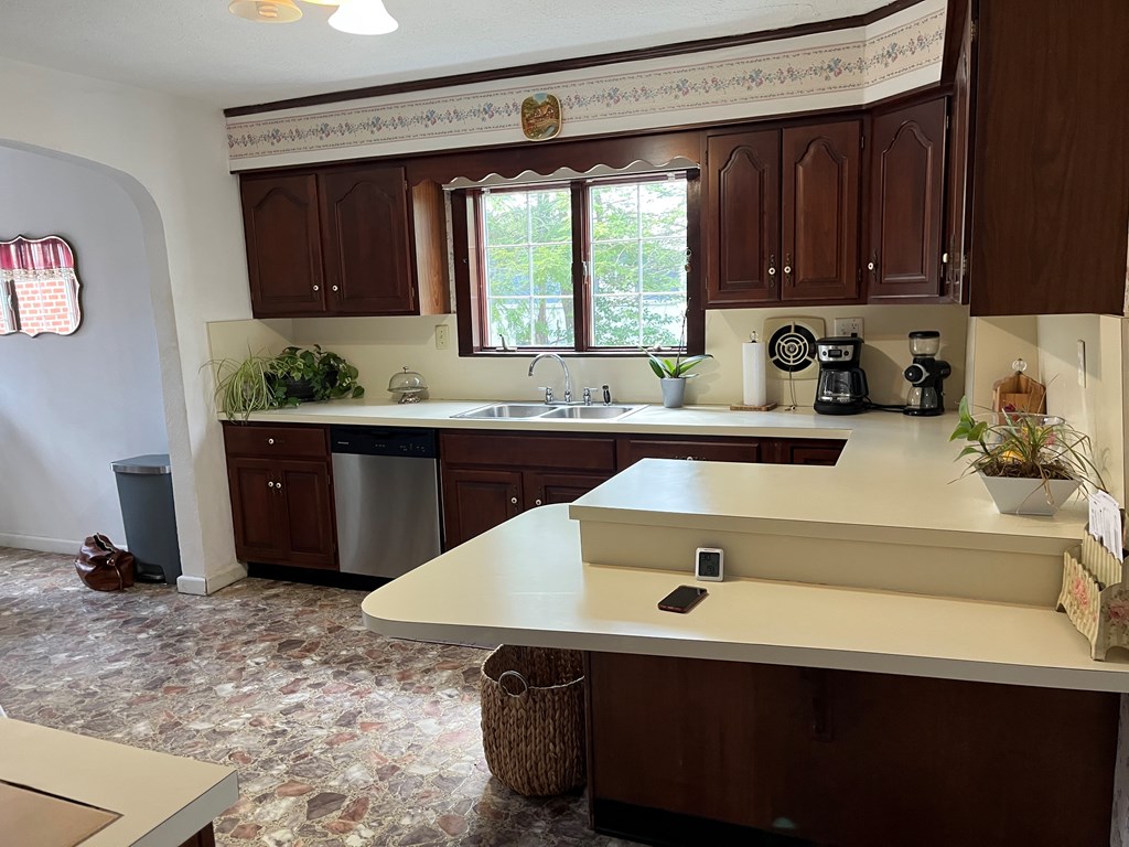 303 Crescent Road, Beckley, West Virginia image 16